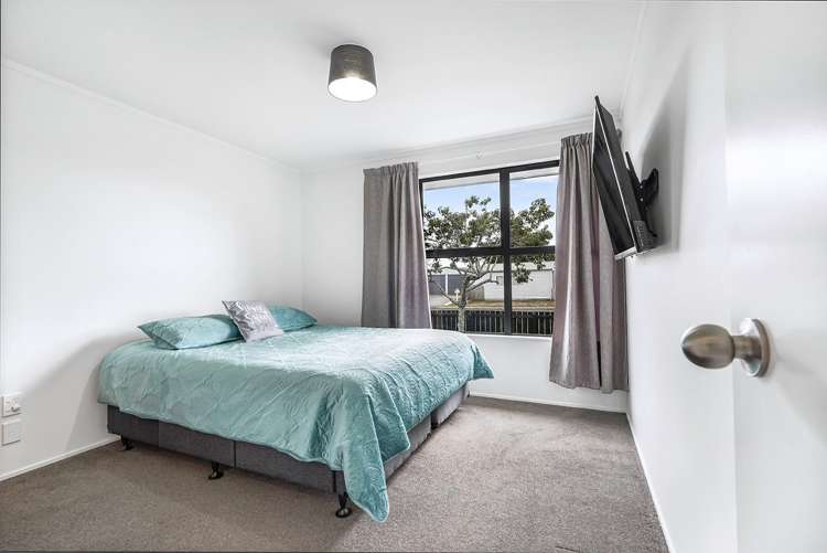 359 Kahikatea Drive Dinsdale_8