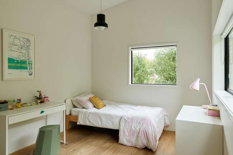 5 Harkess Lane Lyttelton_11