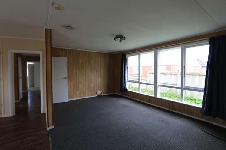 7 Kelkirk Street Kelston_5