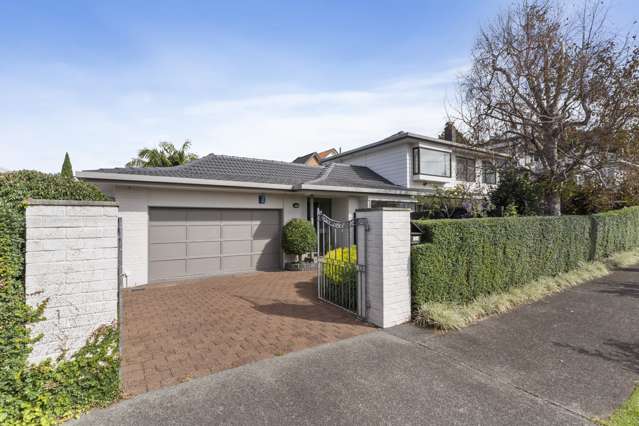 2a Heywood Crescent Epsom_1