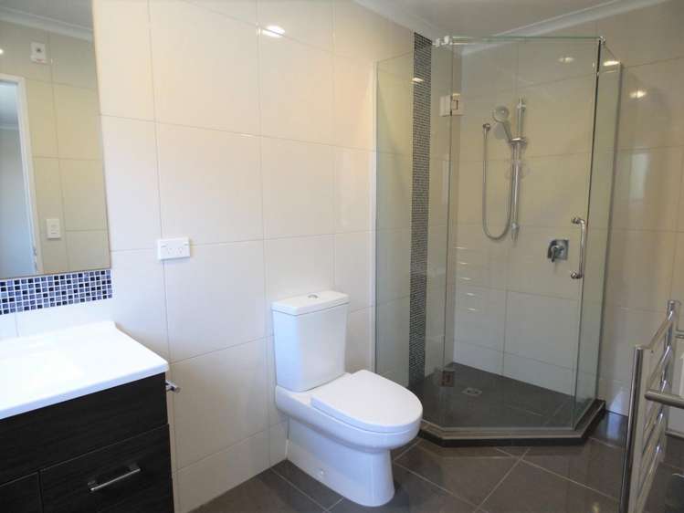 213 Hobsonville Point Road 1626_17