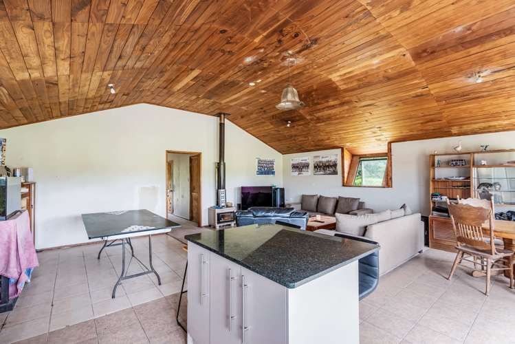 126 Fordyce Road Parakai_26