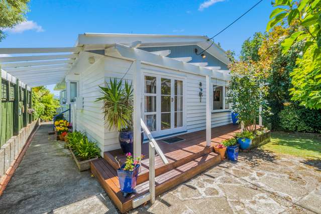 93 Ruahine Street Paraparaumu_1