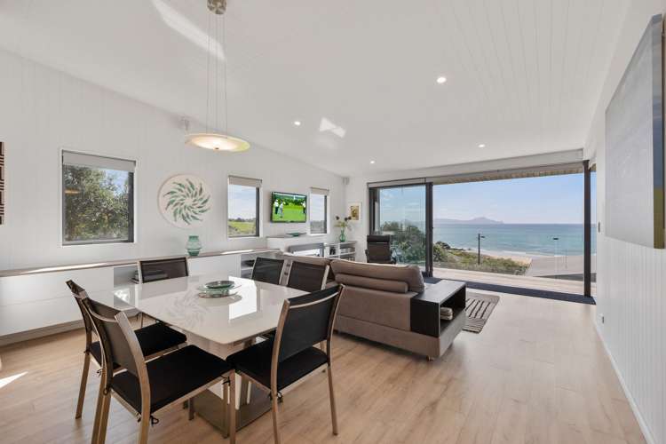 31 Taranga Road Langs Beach_12