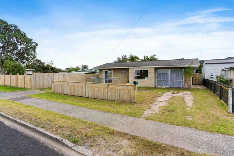 202 Hetherington Road Whangamata_5