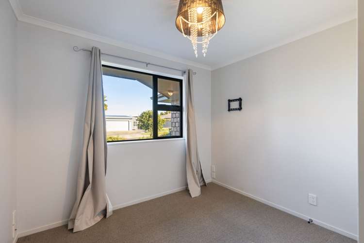 6 Galea Grove Kelvin Grove_22