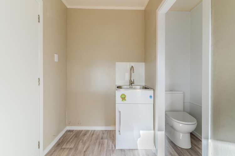 238 Bay View Road South Dunedin_21