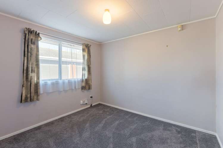 5 Broadbelt Grove Levin_13