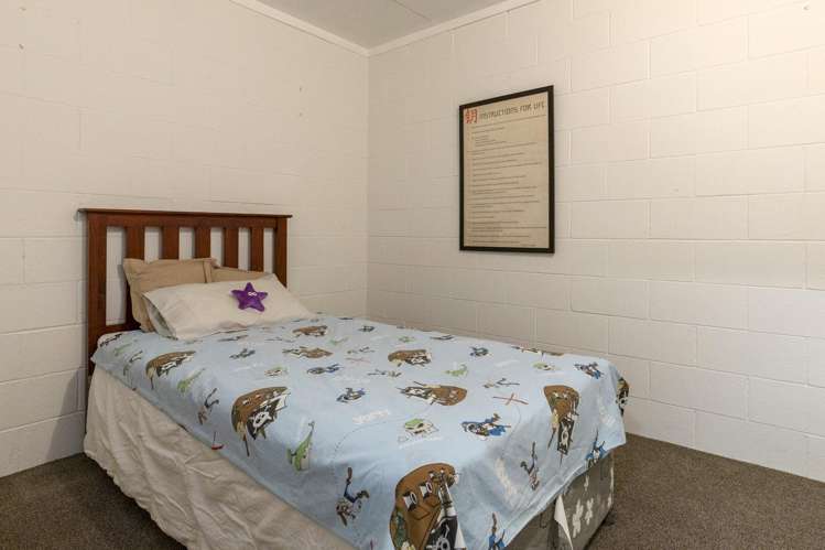 17 Saint James Street Richmond Heights_16