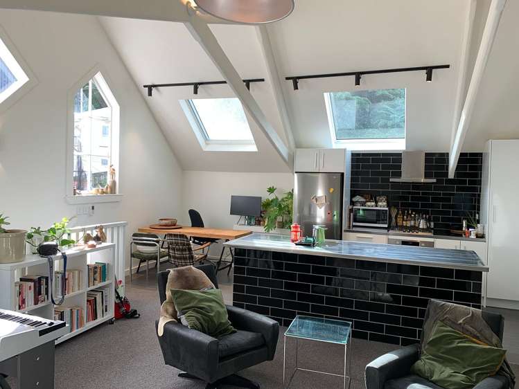 2/225 Aro Street Aro Valley_3