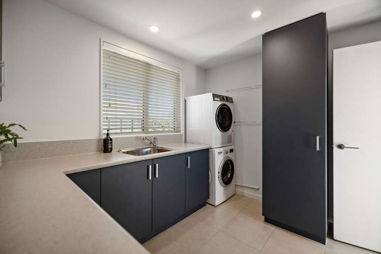 635 Peninsula Road Kelvin Heights_20