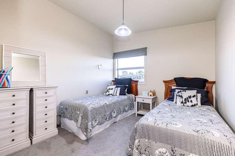 10 Cotswolds Close Otamatea_13