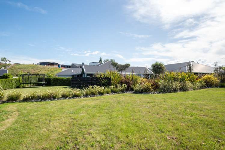 5 Avignon Place Fairhall_60