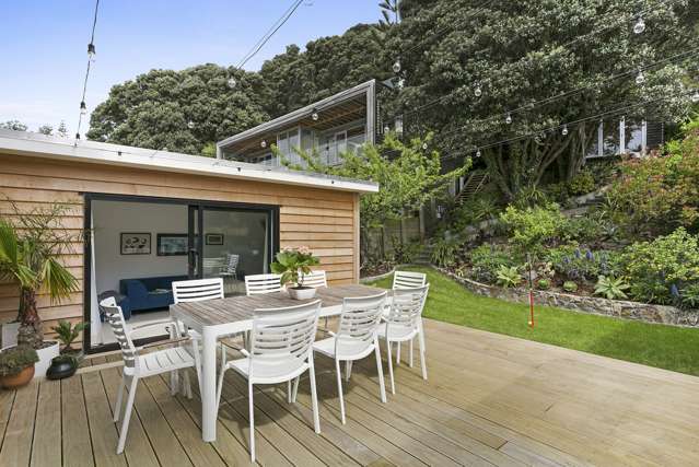 312 Queens Drive Lyall Bay_4