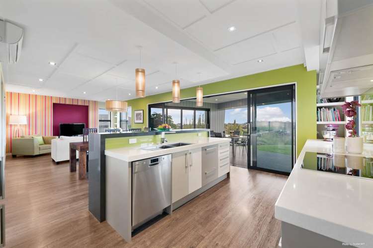 49 Sovereign Street Flat Bush_5