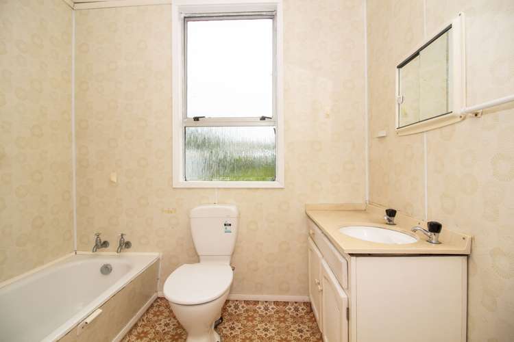 1 Main Road Hector_8