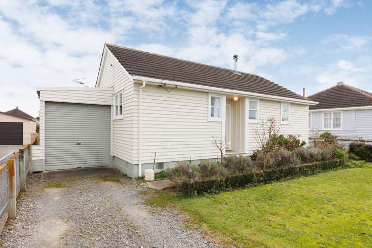 18 Bell Street Marton_16