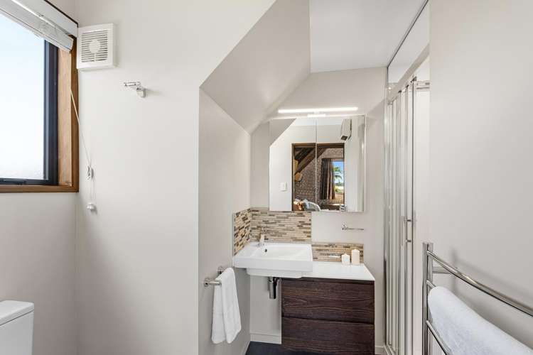 9A Goya Place Bishopdale_16