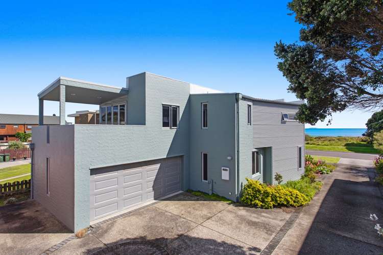 54 Ocean Road Ohope_5