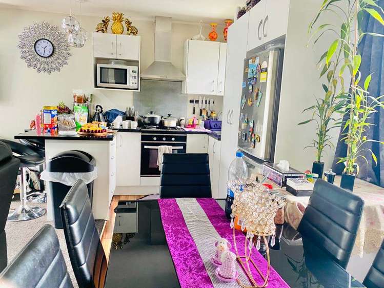 16a Hatherley Place Clendon Park_8