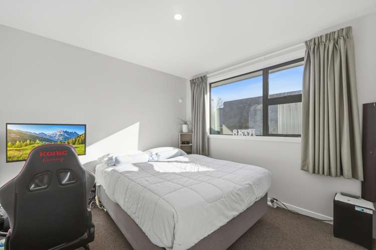 148 Derwent Crescent Glengarry_14