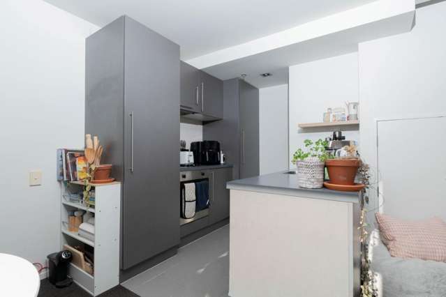 6C/36 Liverpool Street 10015_4