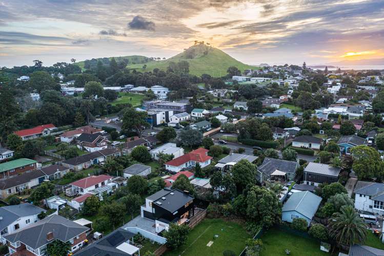 6a Kohanga Road Mangere Bridge_18