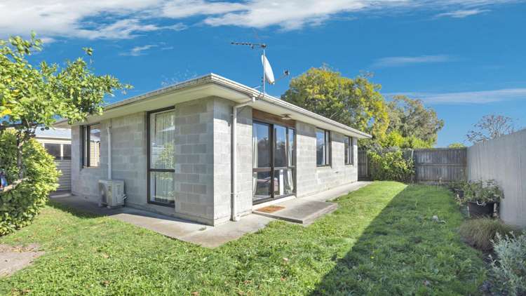 21 & 21B Ballantyne Ave Upper Riccarton_25