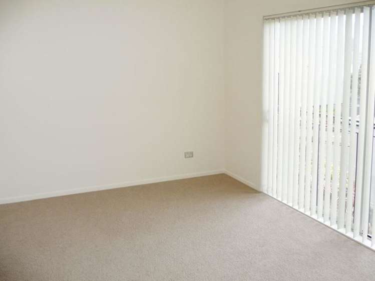 63/3 Wagener Place Mount Albert_6