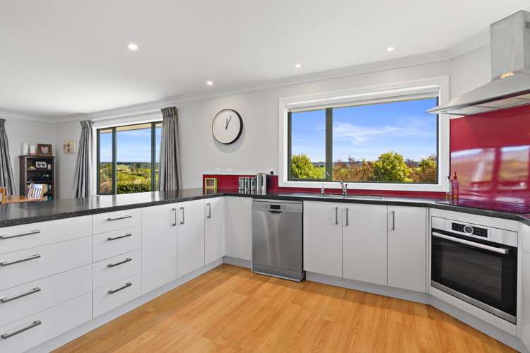 29a Totara View Road Wakefield_4