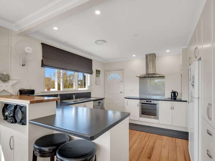 371 Tutaki Road Bunnythorpe_11