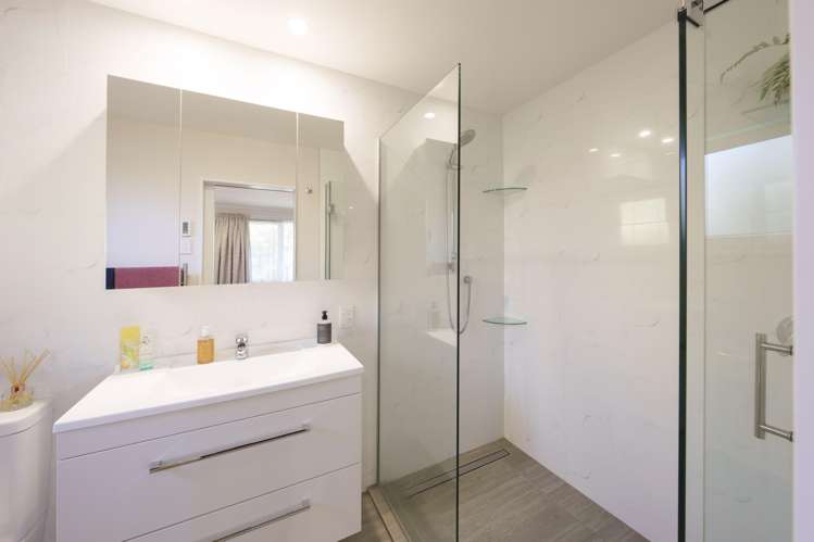 5 Lodge Place Ilam_8