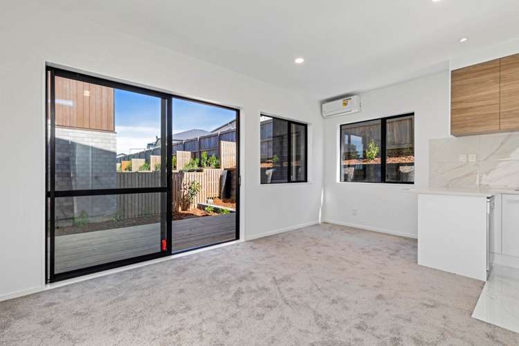 140a Tiriwa Drive Massey_9