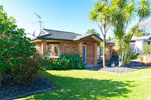8 Ryehill Close New Lynn_2