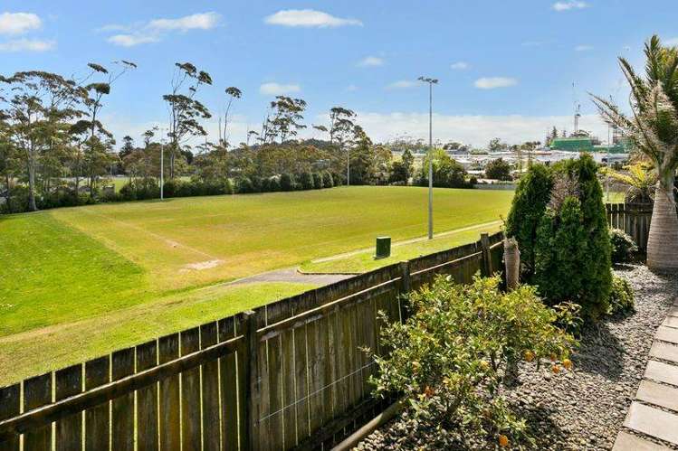 3/25 Captain Scott Road Glen Eden_16