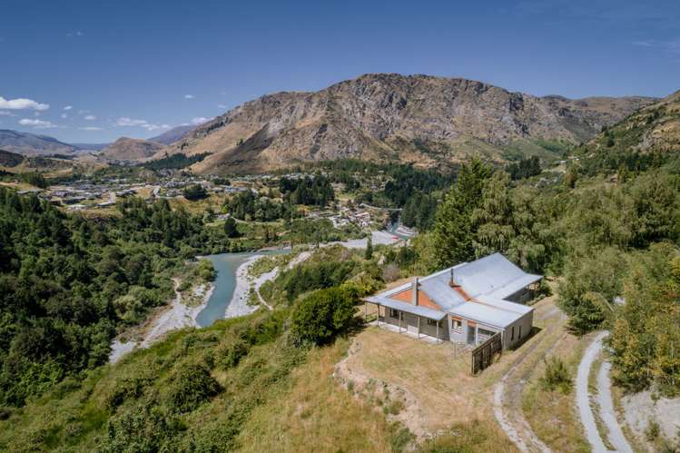 130 Moonlight Track Arthurs Point_2