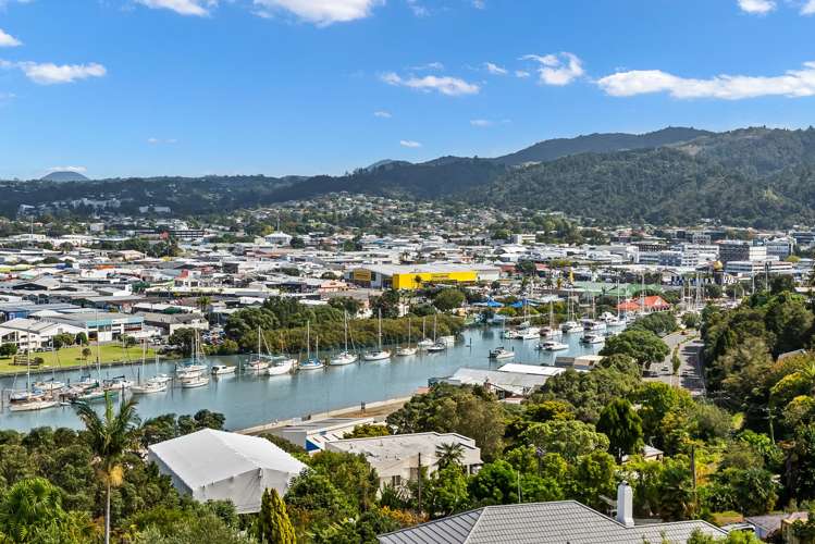 34 Punga Grove Avenue_3