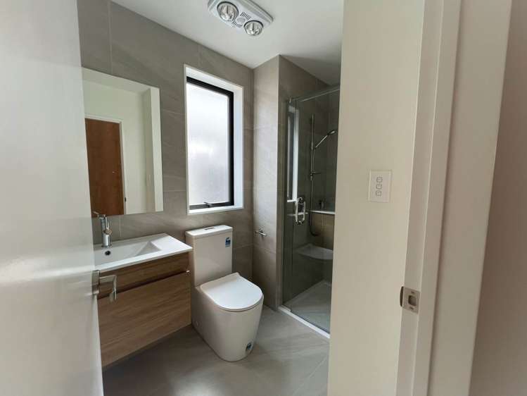 54B Chilcott Road Henderson_12