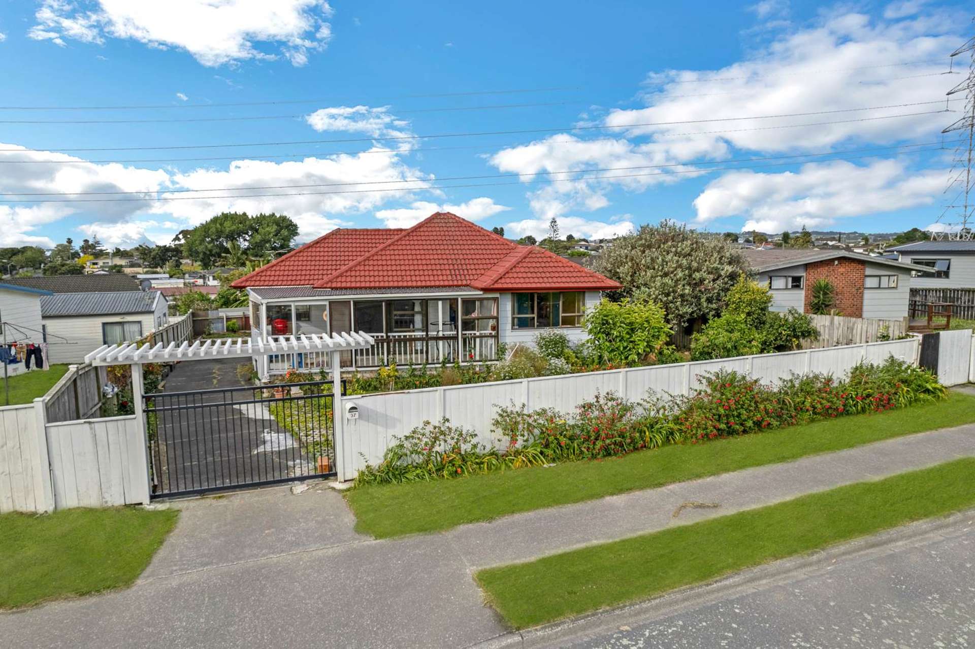 37 Darnell Crescent Clover Park_0