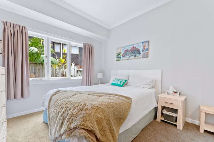 1/519 Beach Road Murrays Bay_10