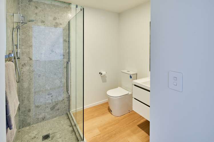 10/564 High Street Boulcott_12