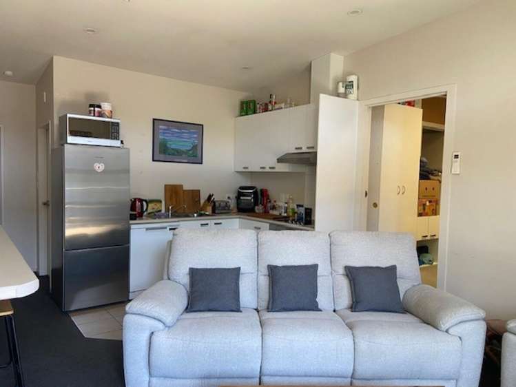 21/6 Ken Browne Drive Te Rapa_5