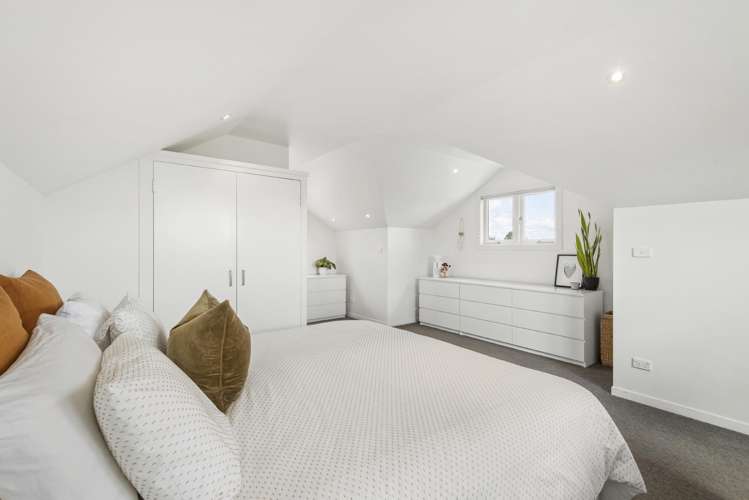 165 Vauxhall Road Narrow Neck_18