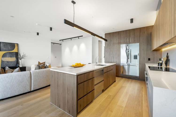 17/423-427 Beach Road Mairangi Bay_15