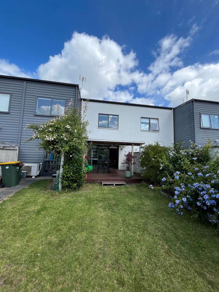 15 Nganui Avenue Conifer Grove_15