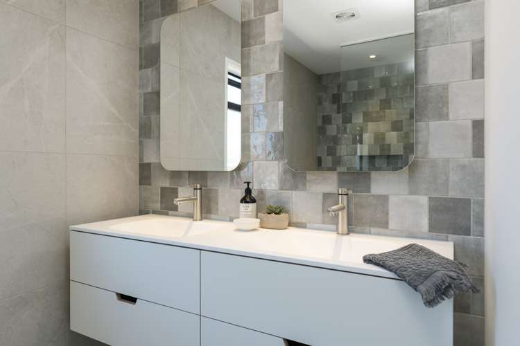 70 Oceanview Road Mount Maunganui_14