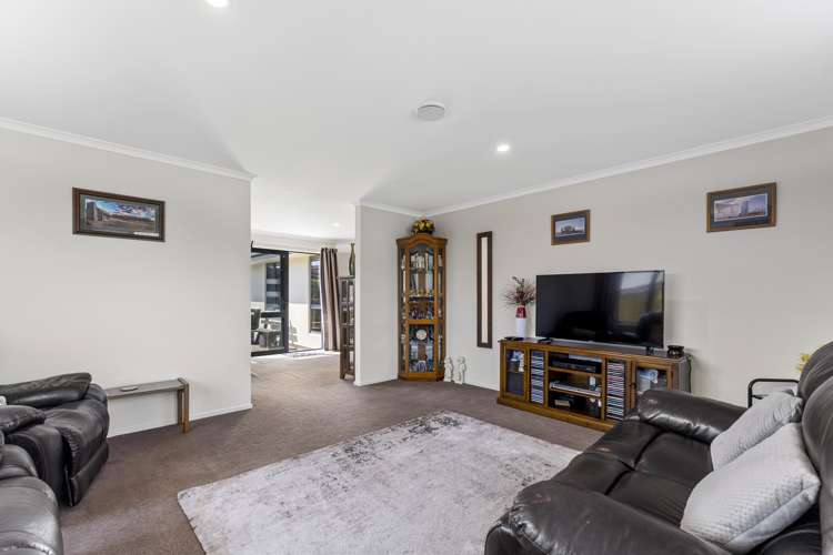 23 Otia Drive Richmond_3