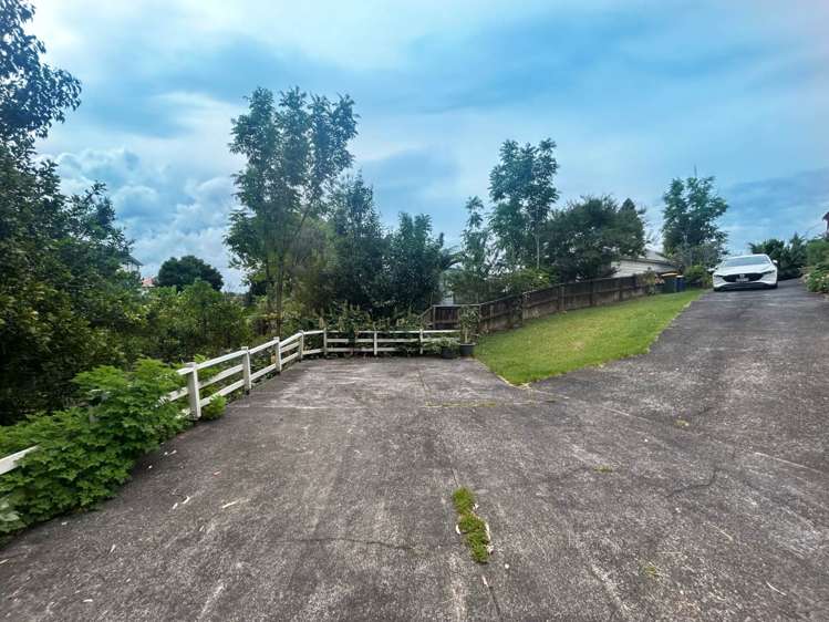 41 Adam Sunde Place Glen Eden_12