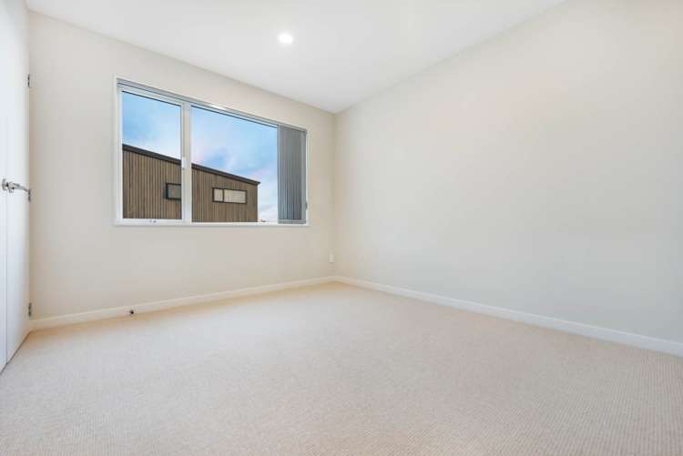 6 Lords Way Millwater_6