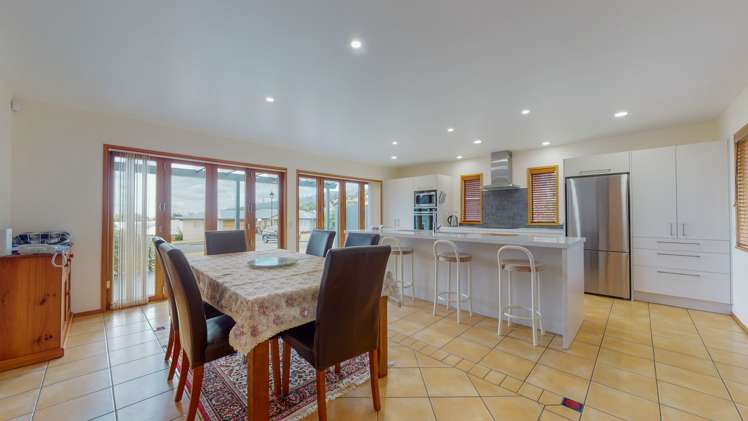 103 Alexander Close Thames_5